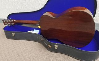 名品 YAMAHA アコースティックギター FG-122 ヤマハギター 斉藤和義 名品 YAMAHA アコースティックギター FG-122 ヤマハギター 斉藤